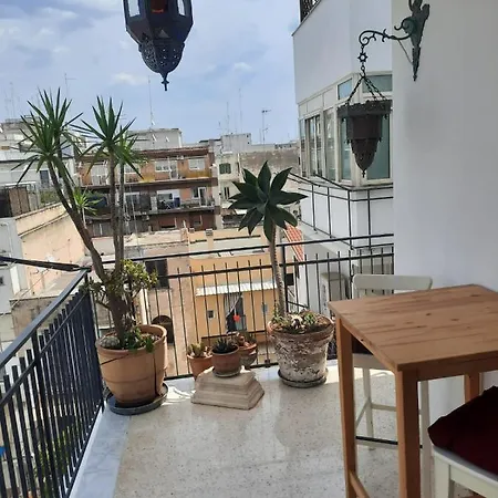 Confortevole Bari Exterior foto